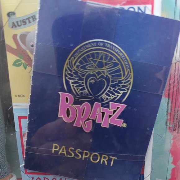 BRATZ STYLIN' IN THE CITY JADE - Picture 6 of 7